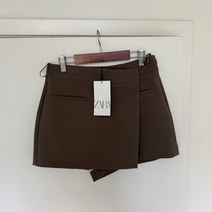 NWT Zara Skort